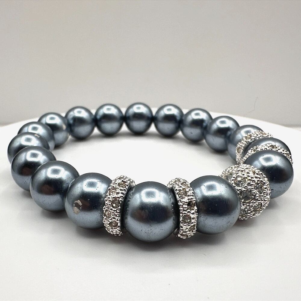 Vintage 90s Gray Pearl Beaded Stretch Bracelet Silver Tone Rhinestone Jewelry